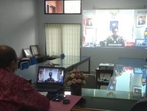 BADAN RISET DAN INOVASI DAERAH PROVINSI BALI MENGIKUTI RAPAT MELALUI VIDEO CONFERENCE LOMBA INOVASI DAERAH DALAM MENYIAPKAN TATANAN NORMAL BARU PRODUKTIF DAN AMAN COVID-19