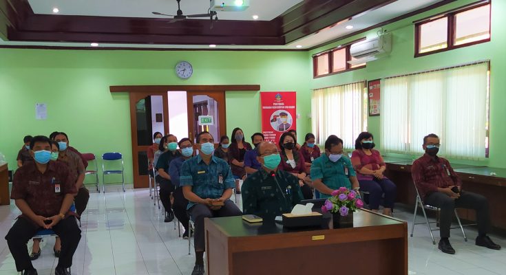 BADAN RISET DAN INOVASI DAERAH MENGIKUTI PELAKSANAAN APEL DISIPLIN VIRTUAL PEMERINTAH PROVINSI BALI