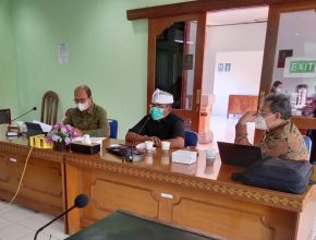 RAPAT VERIFIKASI USULAN PROPOSAL KEGIATAN RISET/KAJIAN TAHUN 2021