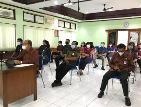 BADAN RISET DAN INOVASI DAERAH MENGIKUTI PELAKSANAAN APEL DISIPLIN VIRTUAL PEMERINTAH PROVINSI BALI