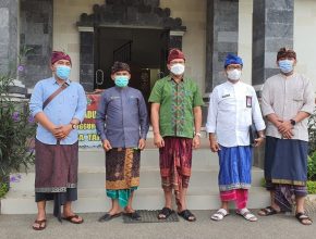 KUNJUNGAN KEPADA CALON PENERIMA BANTUAN PROGRAM DESA BERINOVASI 2021 DI BUMDES SARWADA AMERTA, DESA TARO, KECAMATAN TEGALLALANG, KABUPATEN GIANYAR