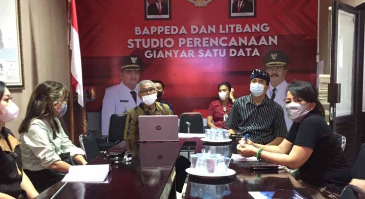 VALIDASI DAN VERIFIKASI DATA PENGUKURAN INDEKS PENGELOLAAN KEUANGAN DAERAH (IPKD) KE KABUPATEN/KOTA SE-BALI TAHUN 2021